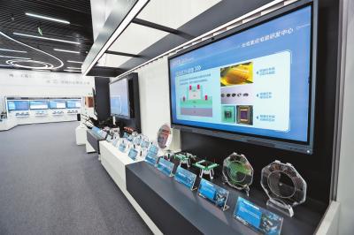 世界工廠如何升級創(chuàng)造基地 河南黨政代表團赴粵鄂學習考察的科技啟示